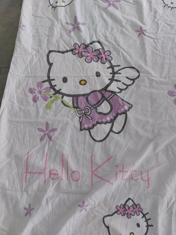 Sanrio Hello Kitty Bettwäsche 80x80 200x135 weiß flieder in Hirschau