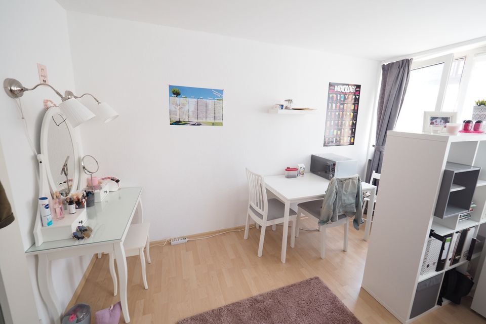 Schönes 1. Zimmer Apartment SB Innenstadt mit großzügiger Belichtung/Aufzug in Saarbrücken