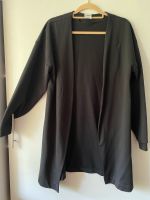 Gymshark x Whitney Simmons Oversized Robe / Cardigan Schwarz Baden-Württemberg - Mannheim Vorschau