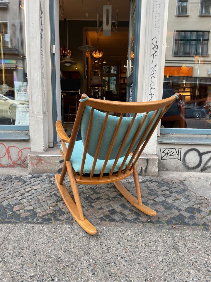 Bramin Schaukelstuhl Vintage Sessel Stuhl Eiche Dänisch 50er 60er in Berlin