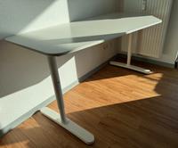 IKEA Bekant Schreibtisch höhenversellbar fünfeckig Münster (Westfalen) - Gievenbeck Vorschau