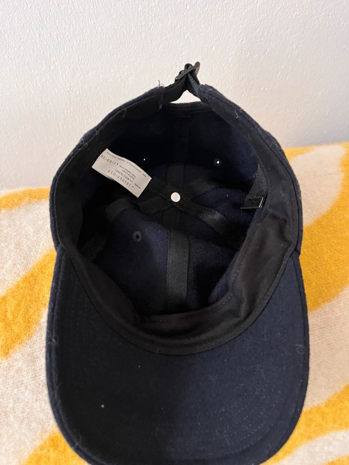 Cap Käppie von Arket unisex in München