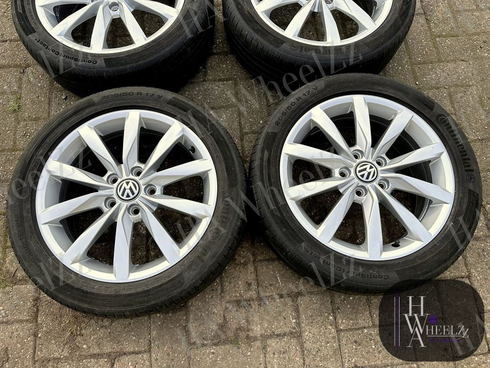 NEUWERTIGE ALUFELGEN ➡️ 4x 17 ZOLL SOMMERRÄDER ORIGINAL VW Golf 7 VII 6 VI DIJON 5G0601025K 5x112➡️Plus Felgen Sportsvan Skoda Octavia 5E Seat Leon 5F 205/50 R17 Continental Reifen Sommerreifen Sommer in Bünde