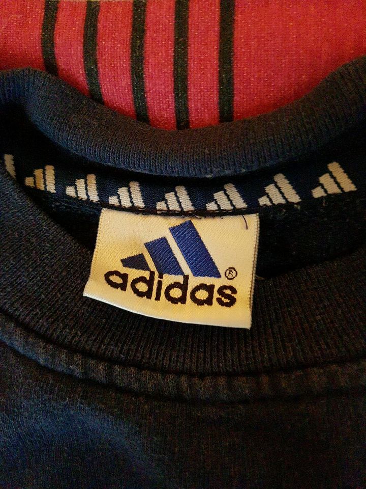 Pulli Adidas S/M s. Maße gern getragen blau in Cottbus