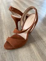 Offene Pumps von Zara „Neu mit Preisschild“ Hessen - Buseck Vorschau