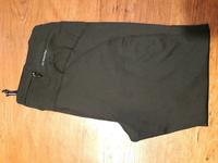 Neu Sporthose schwarz L sports performance Tchibo Dry Active Plus Hessen - Villmar Vorschau