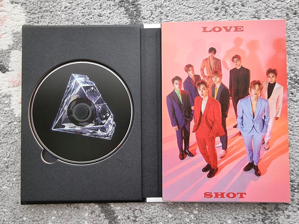 WTS KPOP EXO Love Shot Album in Hamburg