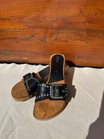 Holzclogs mit Echtlederriemen Bayern - Riedering Vorschau