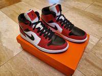 NIKE AIR JORDAN 1 MID CHICAGO BLACK TOE in Gr. 41 FAST NEU Brandenburg - Prenzlau Vorschau
