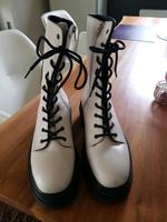 Stiefelette Leder mit Plateausohle von Sacha in Gr. 41 Bayern - Erlangen Vorschau