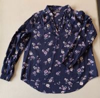 Bluse Gr. 44 C&A Blau mit Blumen Frankfurt am Main - Eckenheim Vorschau