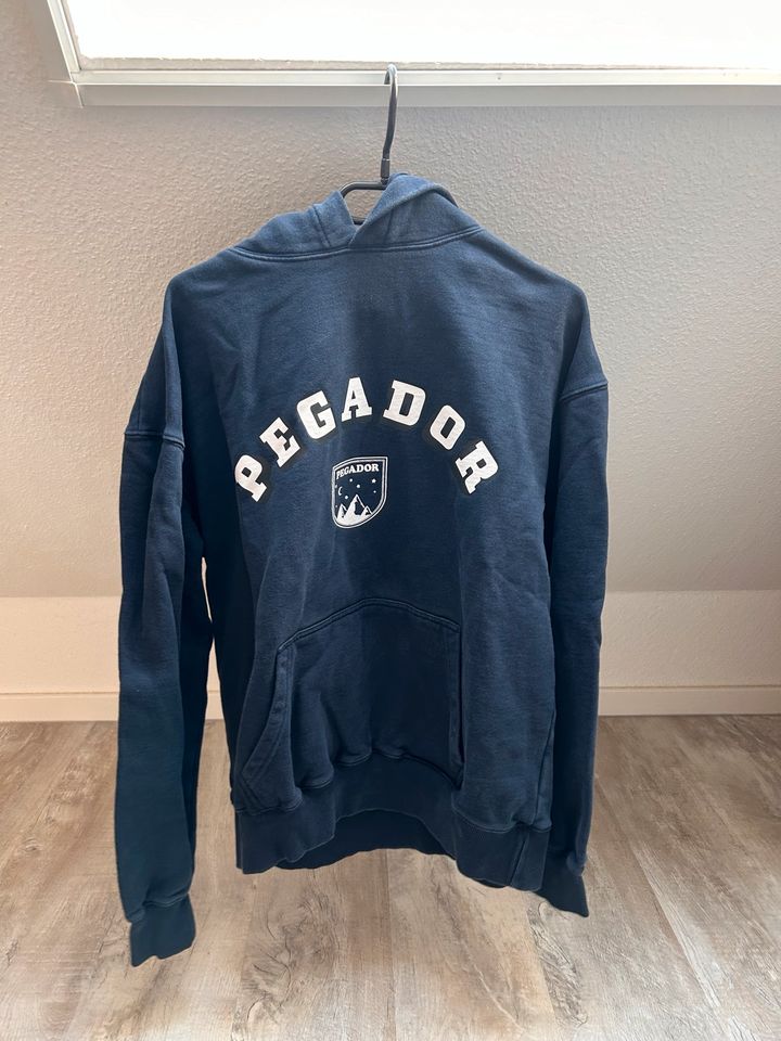 Pegador Hoodie mit Backprint/ Dunkelblau/ Größe XS in Syke