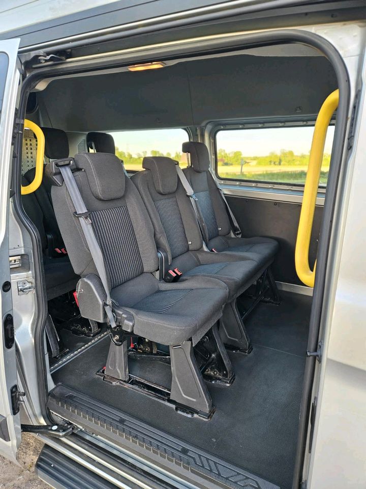 Ford Transit  9 Sitzer mit Rampe in Minden