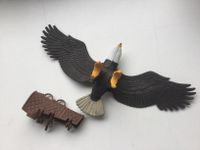 Big Jim Mattel Figur Set Adler Weißkopfseeadler mit Handschuh 70s Hessen - Eichenzell Vorschau