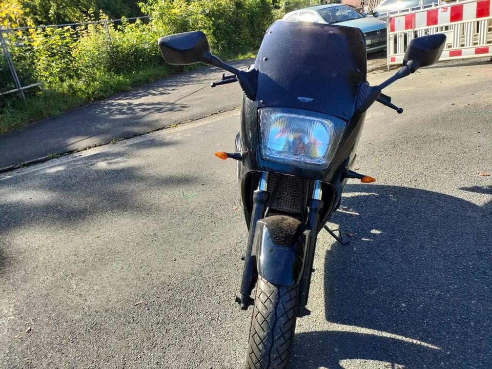 Kawasaki GPX600 R in Teilen Ersatzteile wie Tank Koffer Motor in Westoverledingen