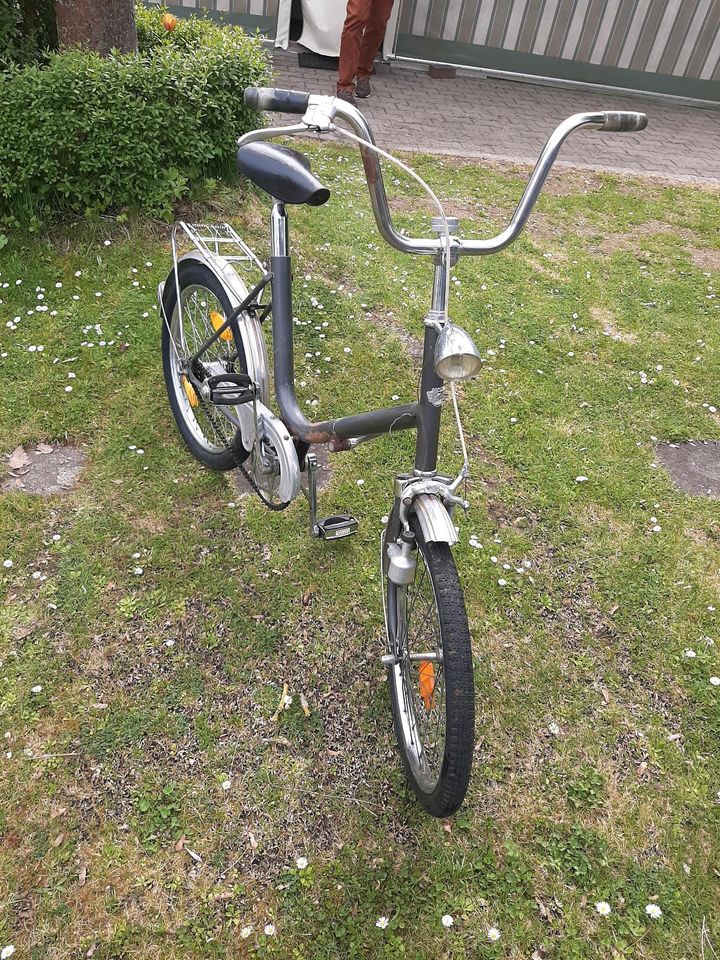 Klappfahrrad in Sennfeld