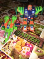 2 Actionfiguren Set Simba Planet Fighter Enginebot Orange / Grün Leipzig - Sellerhausen-Stünz Vorschau