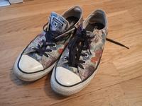 Converse Chucks bunt / Blumenmuster Gr. 39,5 Leipzig - Reudnitz-Thonberg Vorschau