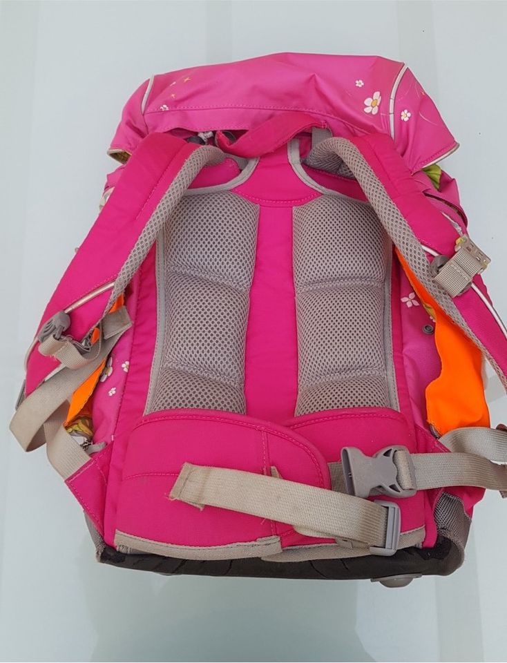 Ergobag Pack pink mit Blümchen Schulrucksack in Kerpen