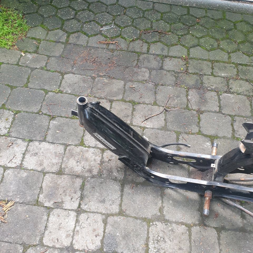 Vespa Piaggio Si Moped ciao rahmen Haupt Gestell Metall 27901 in Düren