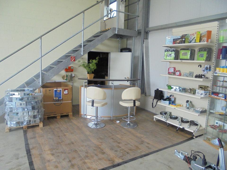 XL TRANSPORTER TIEF 5,06 m x 2 m 2700 kg 2,7to Hochlader NEU in Kevelaer