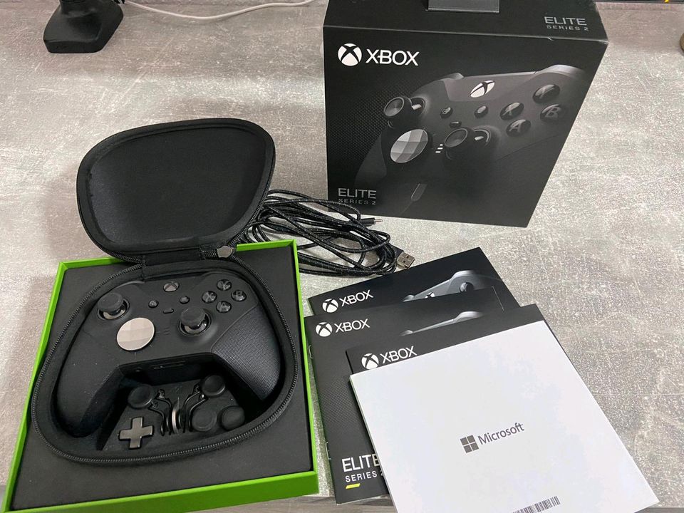 Xbox Controller Elite Series 2 in Selm