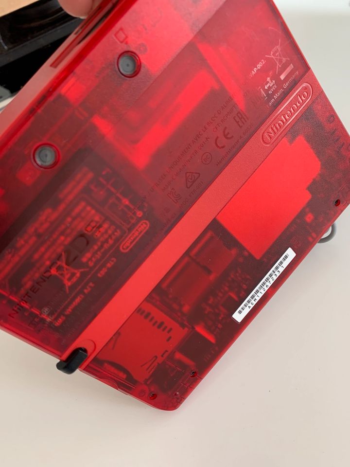 Nintendo 2ds Rot rubinrot transparent Pokémon Pokemon in Kamen