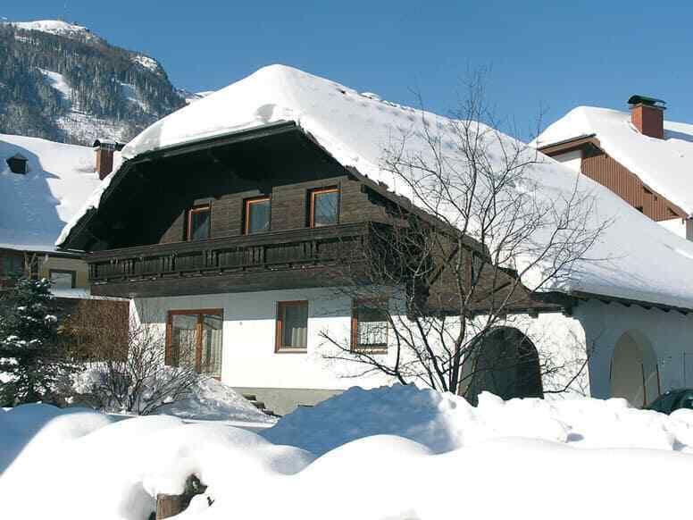 Skiurlaub Fasching 2025: Ferienhaus Hütte Ferienwohnung Alpen !!! in Karlsruhe