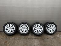Volkswagen Golf Winterreifen Winterräder 205/55R16 Original Nordrhein-Westfalen - Rheine Vorschau
