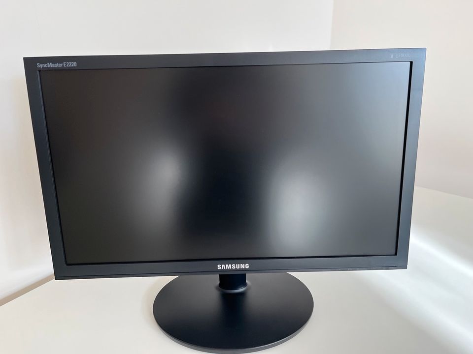 Samsung Monitor 21,5 Zoll in Fürth