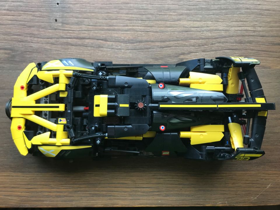 Lego Technik 42151 Bugatti Bolide in Frankfurt am Main