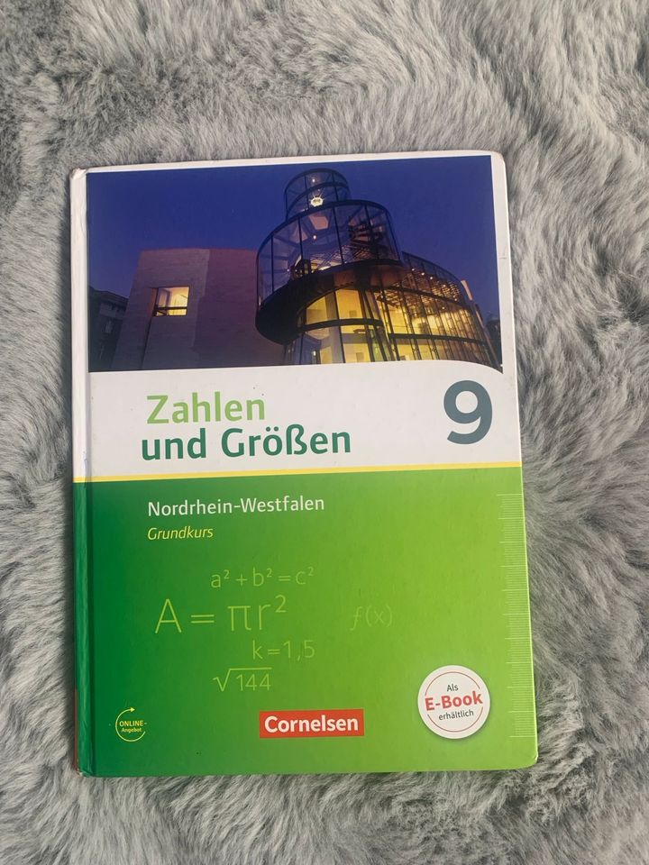 Cornelsen Mathe Bücher 5,7 klasse,9&10klasse ist Grundkursbuch in Duisburg