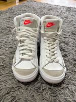 Nike Blazer Sneaker Schuhe Gr. 36,5 Nordrhein-Westfalen - Bergisch Gladbach Vorschau