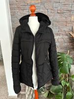 Esprit Jacke S/36 schwarz lange Winterjacke Kurzmantel warm dick Hessen - Liederbach Vorschau