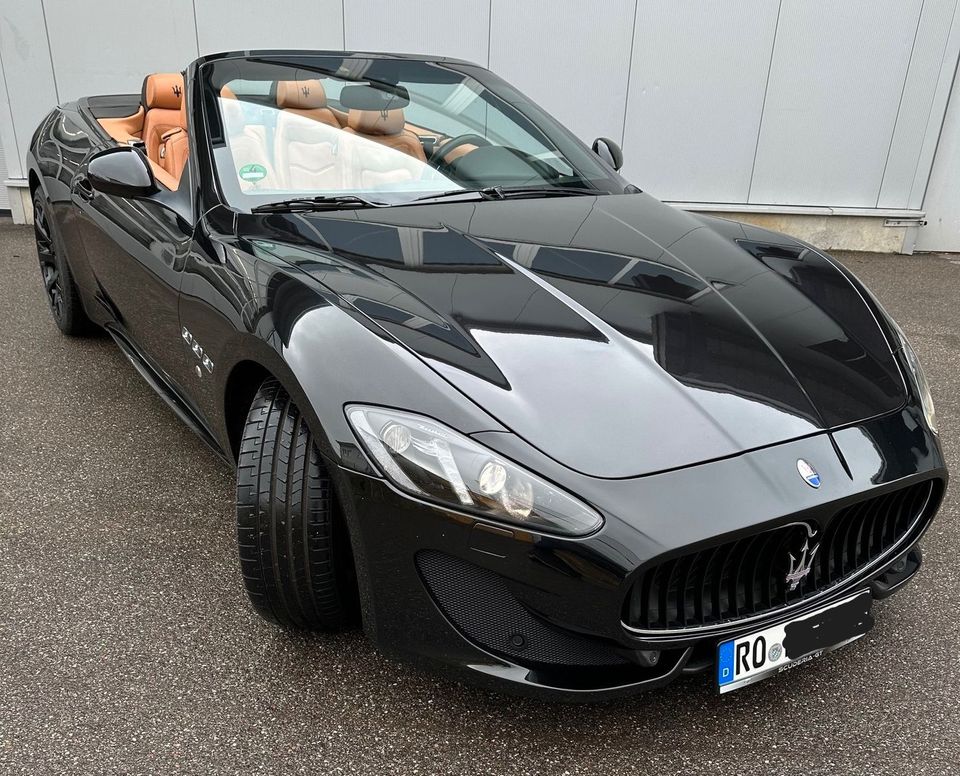 Maserati GranCabrio 4,7 V 8 Sportliche Cabrio-Limousine in Irschenberg