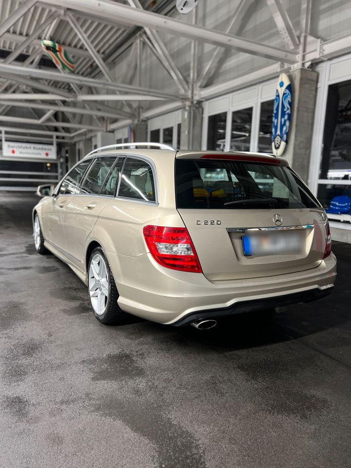 Mercedes Benz W204 C Klasse 220 D AMG - PAKET AVANTGARDE in Leonberg