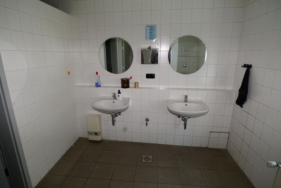 Büroräume  EG 70 qm 29223 Celle Sanitärtrakt Miniküche Parkplätze in Celle