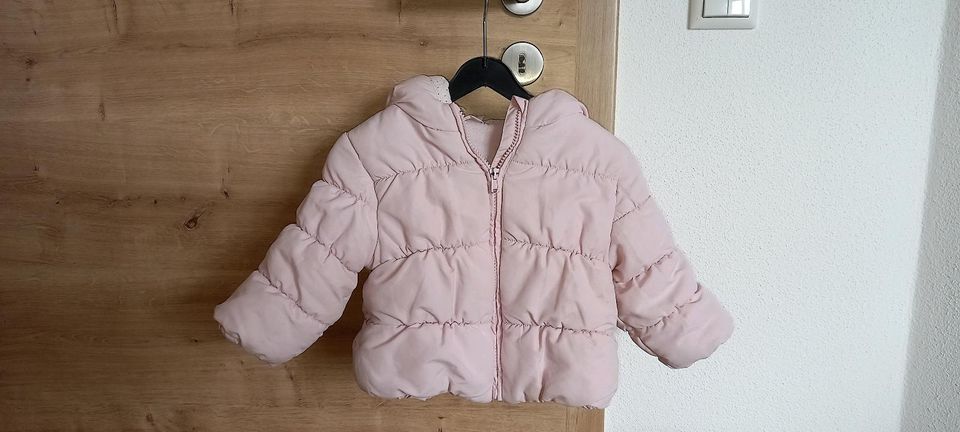 Mädchen Winterjacke Gr. 74 in Bayern - Stetten | Babykleidung Größe 74  kaufen | eBay Kleinanzeigen ist jetzt Kleinanzeigen