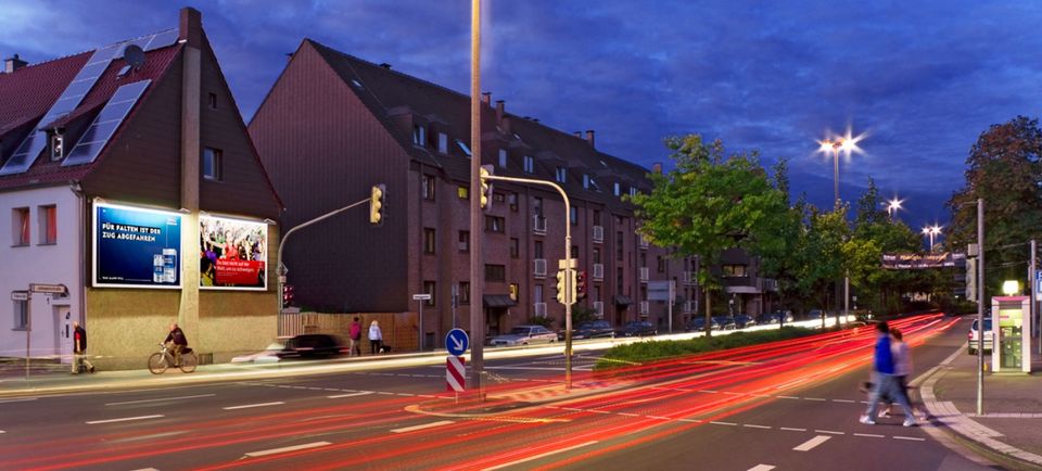 Einfach Geld verdienen - Grundstück (Hauswand oder Stellplatz) als Werbefläche vermieten in Augsburg