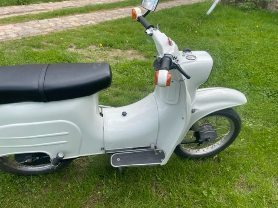 Verkaufe eine Simson Schwalbe KR51 in Pirna