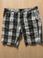 Bermudas Shorts kariert Karo Gr. XL Baden-Württemberg - Metzingen Vorschau