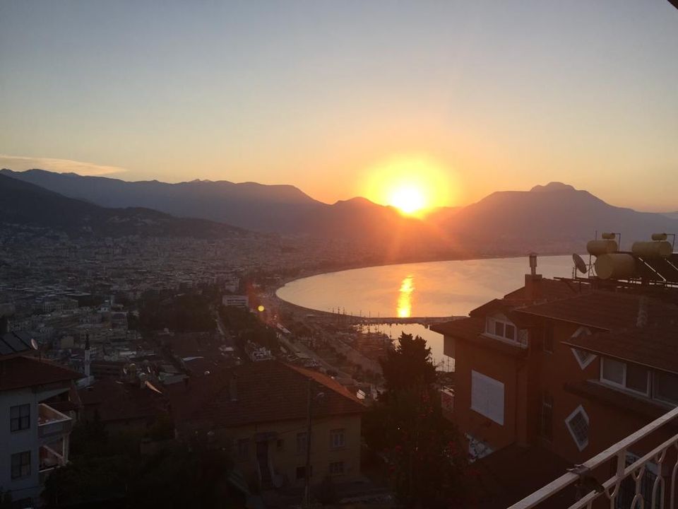 Einzigartige 3-ZİMMER-WOHNUNG  im Zentrum von Alanya, im Stadtteil Kale, mit Blick auf das Meer und die Burg in Koblenz