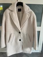 Bershka Jacke/Kurzmantel Niedersachsen - Cadenberge Vorschau