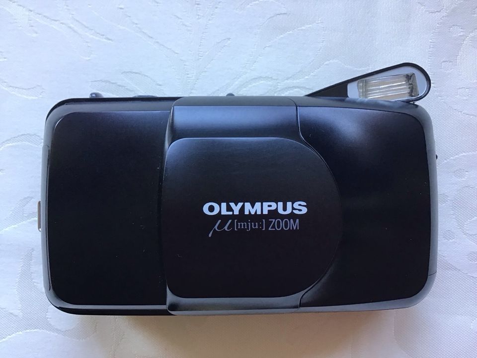 Olympus mju: zoom (defekt), analoge Kompaktkamera, Für Bastler! in Kiel