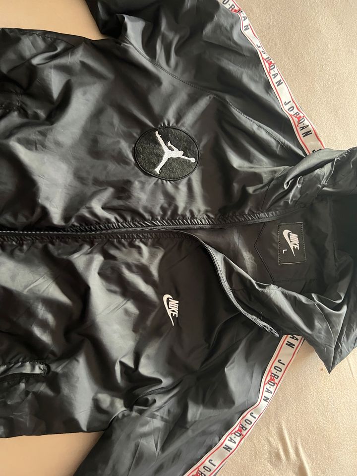 Nike Jordan Jacke L in Detmold