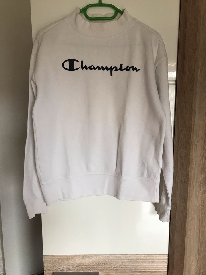 Champion Pullover gr 2x Large gr 174/179 in Duisburg