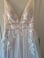 Brautkleid herawhite  42 Niedersachsen - Braunschweig Vorschau