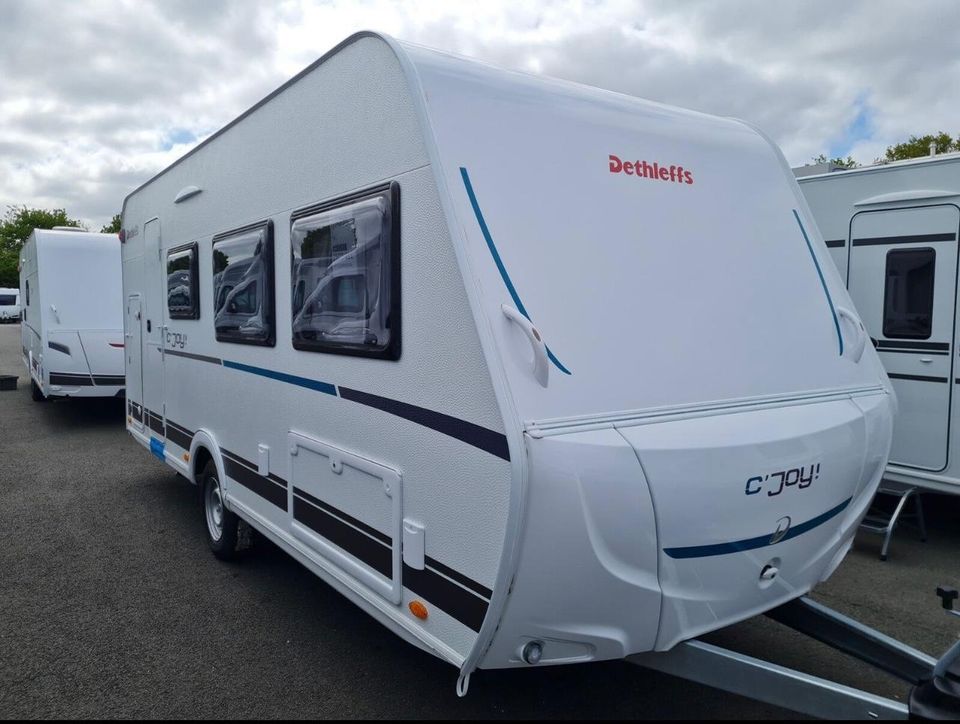 Dethleffs C Joy 480 QLK Dynamic 2023 Wohnwagen Caravan Neuwertig in Steinfeld