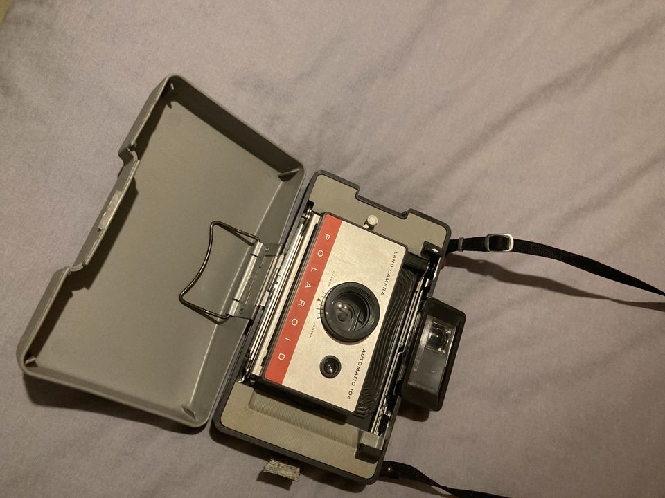 Polaroid 104 Kamera in Freiburg im Breisgau