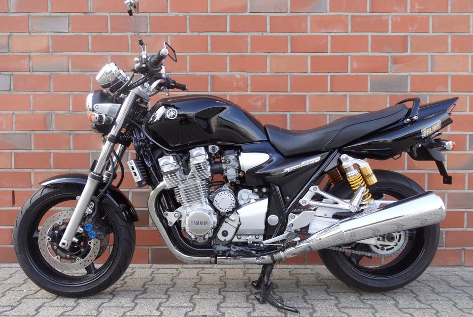 Yamaha XJR1300 SP / TOP / Inspektion + TÜV neu in Viersen